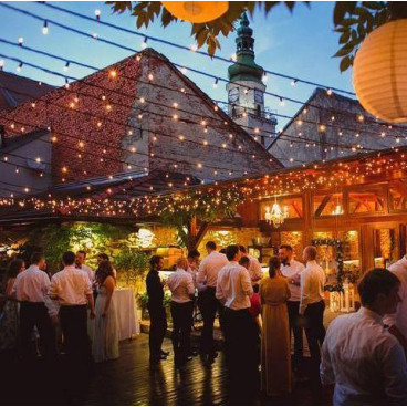 Svetelné reťaze - čierny kábel (10m)