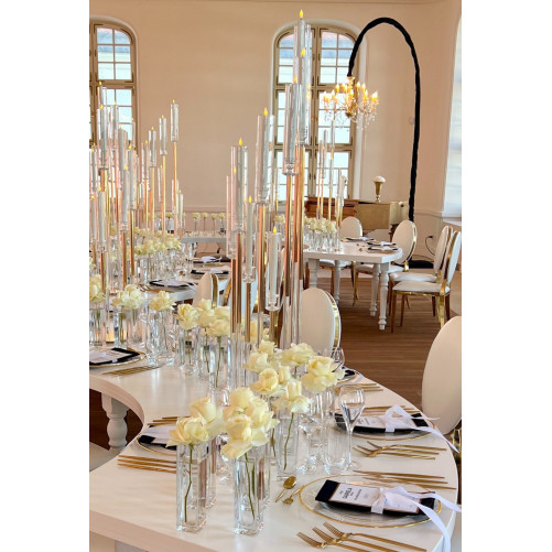 8-branched gold candlestick