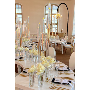 8-branched gold candlestick