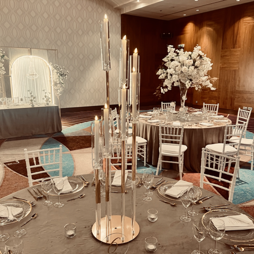 Svietnik 8-ramenný zlatý