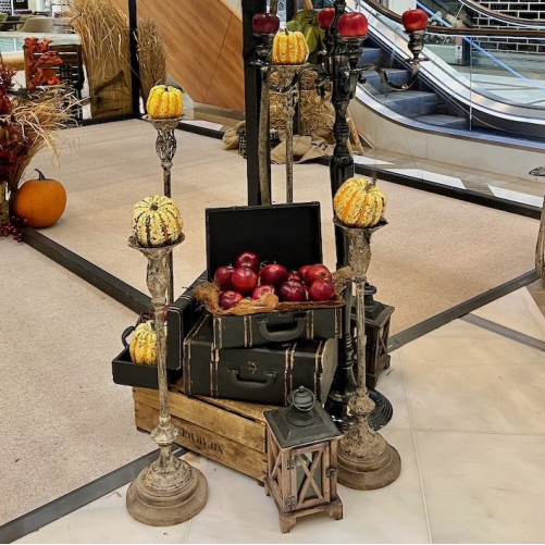 Drevený podstavec vintage - nízky