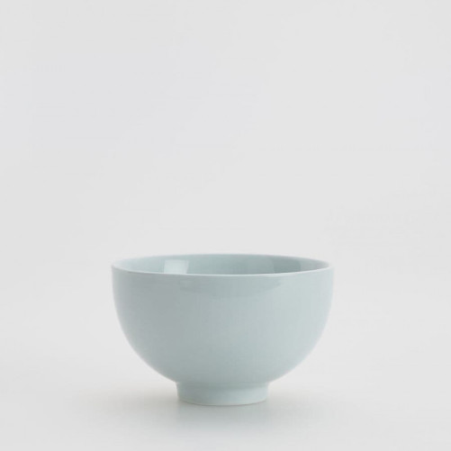 Bowl on a foot - light blue