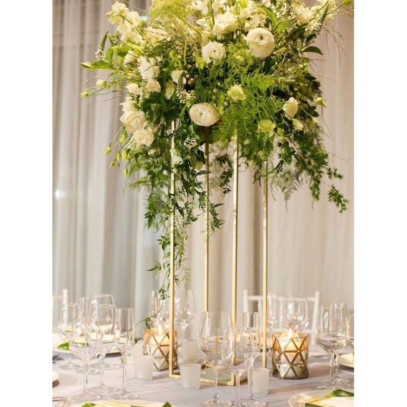 Base cuboid gold 80cm Base cuboid gold 80cm