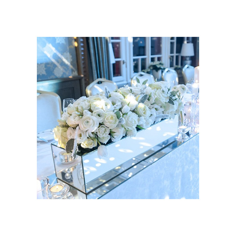 Long mirror pedestal Long mirror pedestal