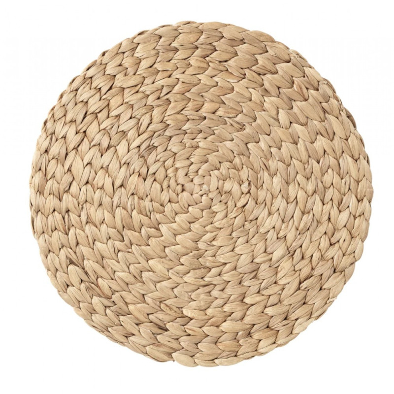 Natural table setting