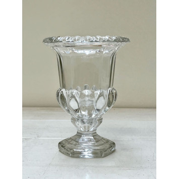 Vase on a foot mini 2