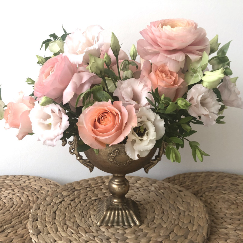 Amphora with gold ornament Amphora with gold ornament