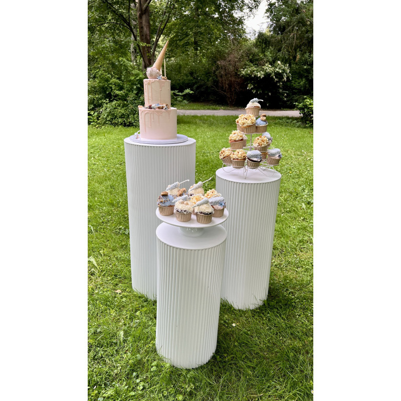 Ribbed pedestals - set