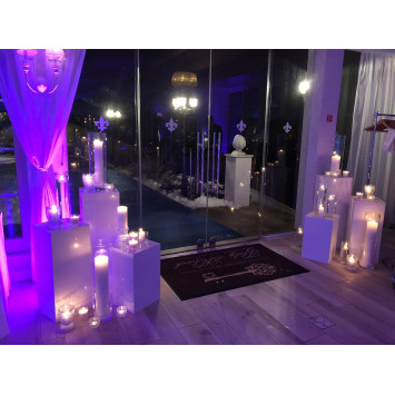 White pedestal 90cm (2nd class)