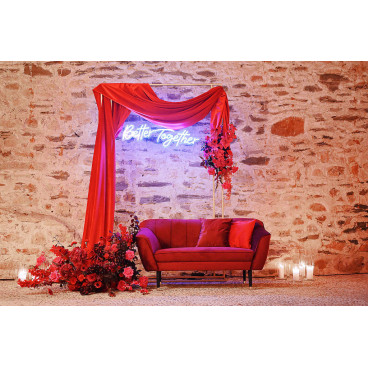 2-seater sofa burgundy