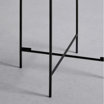 Konferenčný stolík drevený