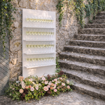 White welcome drink wall